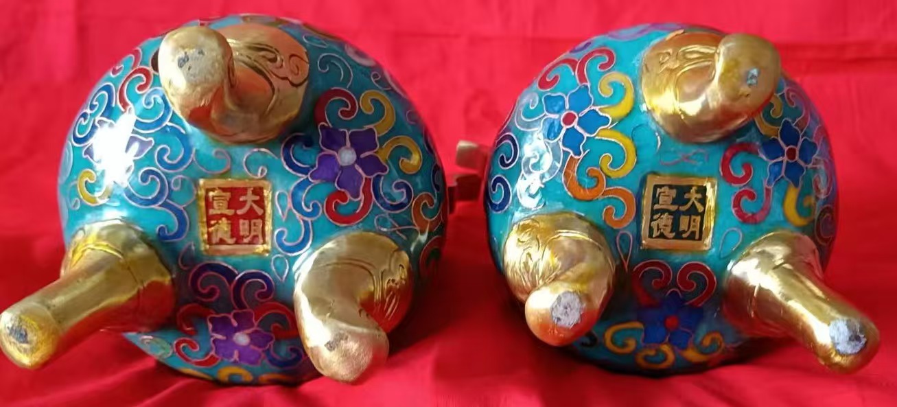 大明铜胎双耳兽首掐金丝珐琅彩宣德炉