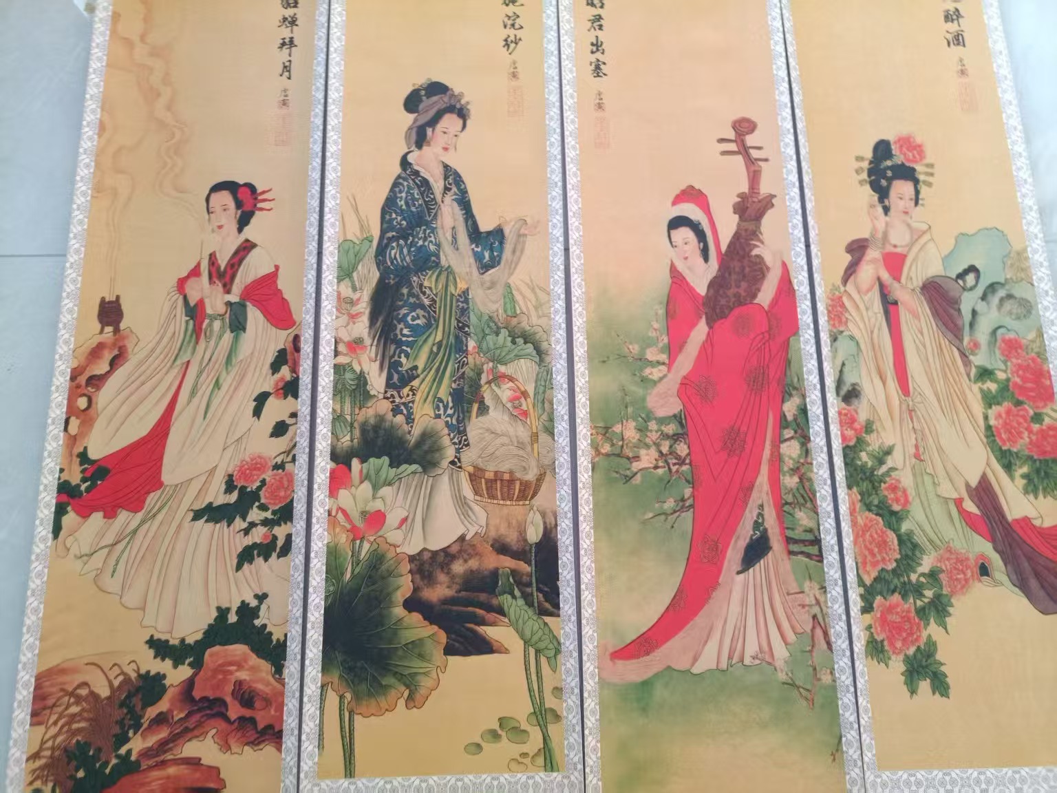 唐寅《古典四大美人》四条屏-嘉诚艺术