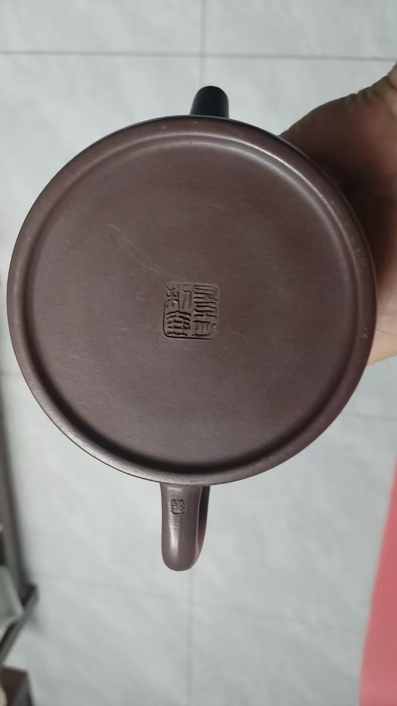 顾景周《紫沙壶》