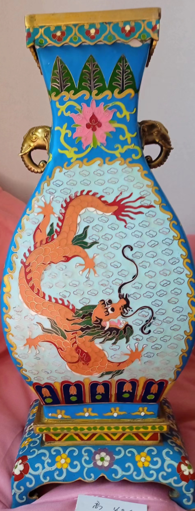 图片[1]-珐琅彩《四棱瓶》-嘉诚艺术