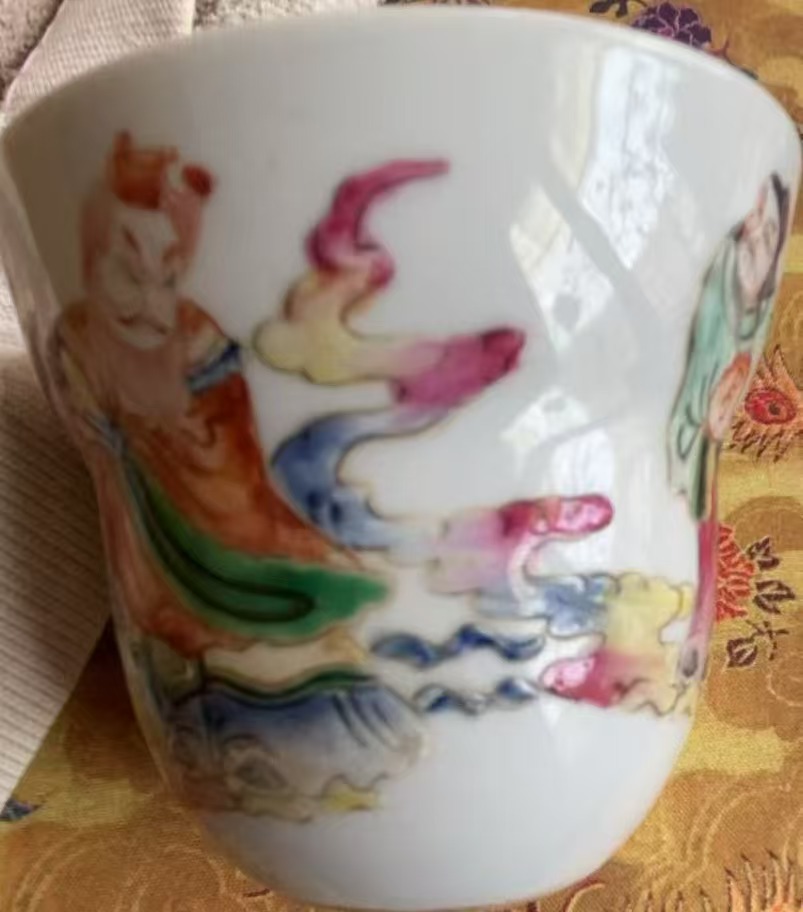 清乾隆《粉彩人物钟馗议事图葫芦杯》-嘉诚艺术