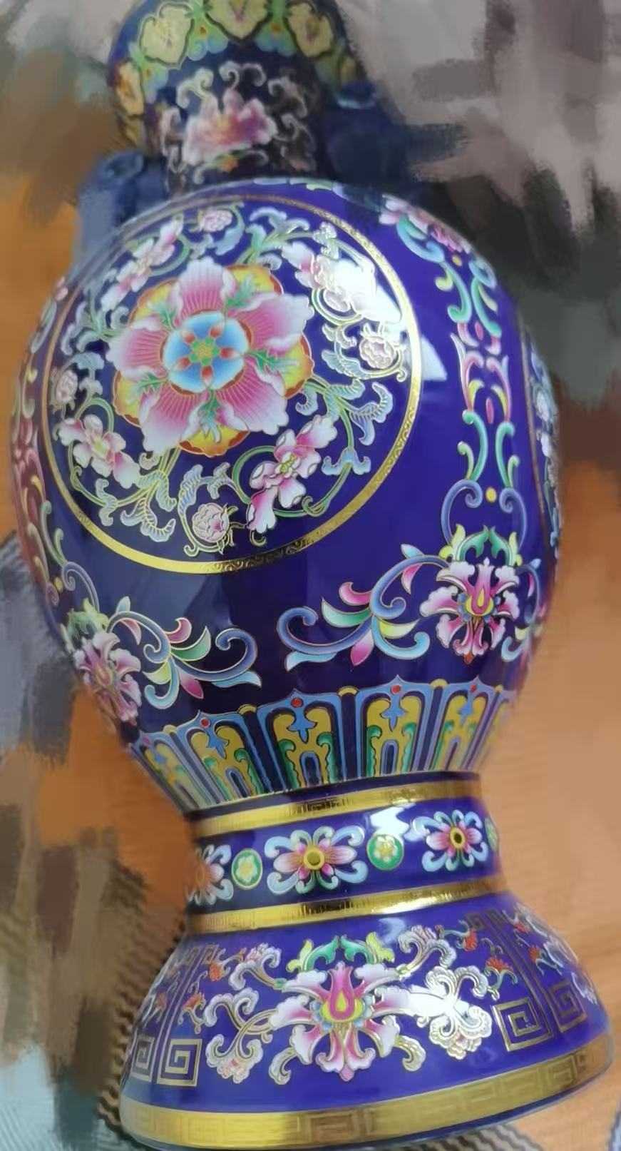 乾隆年制《珐琅掐丝双耳象花景瓶》-嘉诚艺术