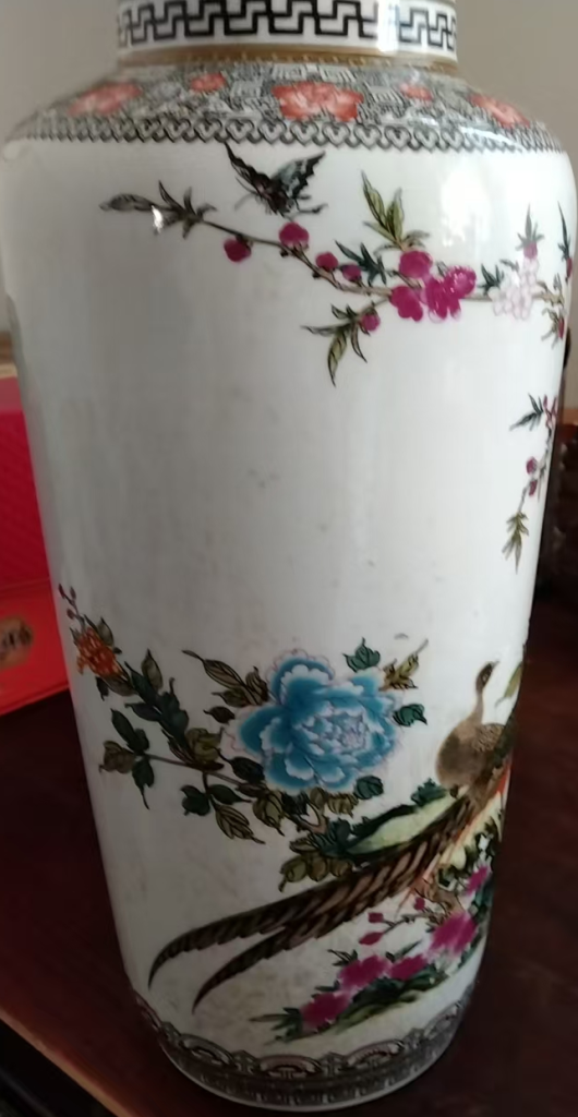 图片[4]-乾隆年制《粉彩花鸟图纹赏瓶》-嘉诚艺术