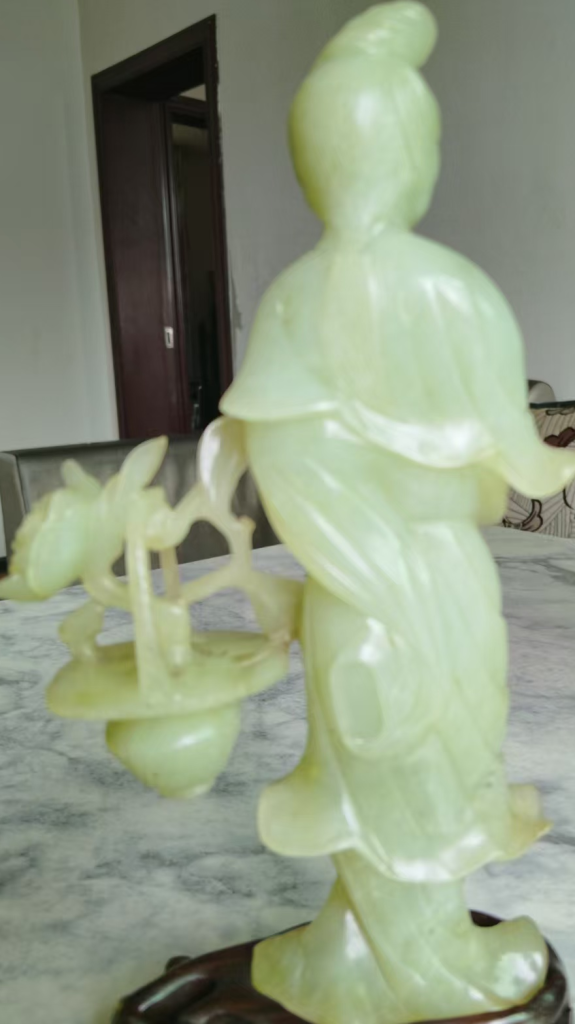 图片[1]-清代和田玉《玉雕仙女散花》-嘉诚艺术