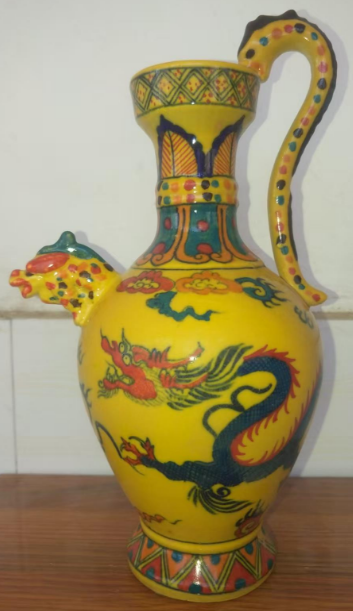白浒孤窑《黄釉祥云龙纹执壶》-嘉诚艺术