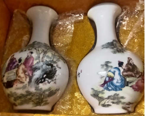 乾隆年制《粉彩竹林七贤赏瓶》一对-嘉诚艺术
