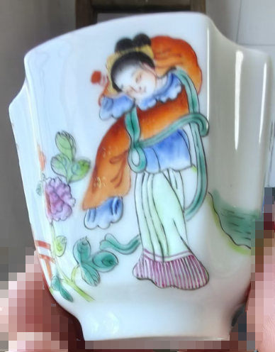 晚清《粉彩仕女纹四方杯》-嘉诚艺术