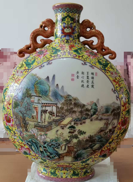 图片[2]-乾隆年制《双耳缠枝莲黄色开窗山水扁瓶》-嘉诚艺术