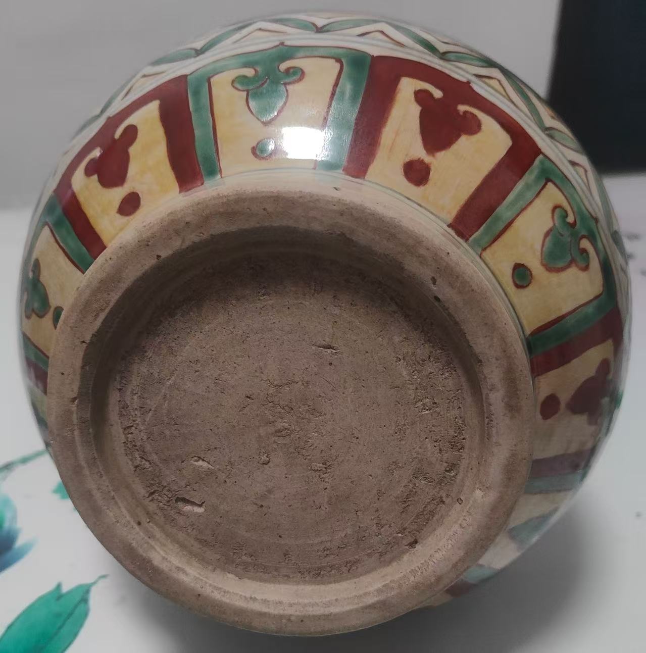 清代《花鸟玉壶春瓶》