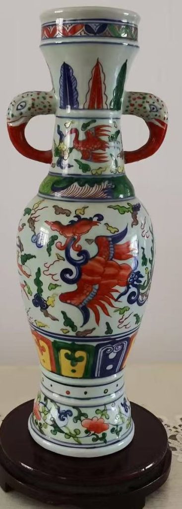 图片[1]-宣德年制《五彩凤纹象耳瓶》-嘉诚艺术