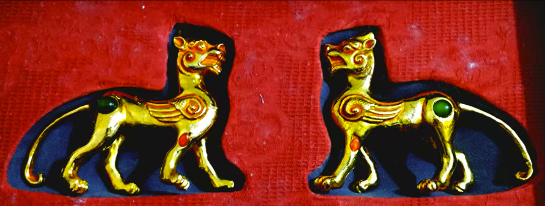 狗头金《狮子》一对-嘉诚艺术