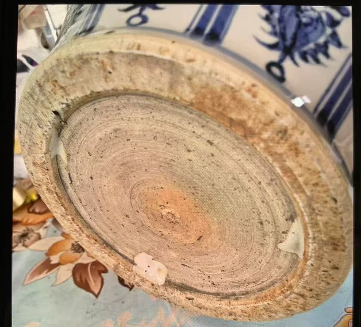 元青花《人物故事双耳瓶》