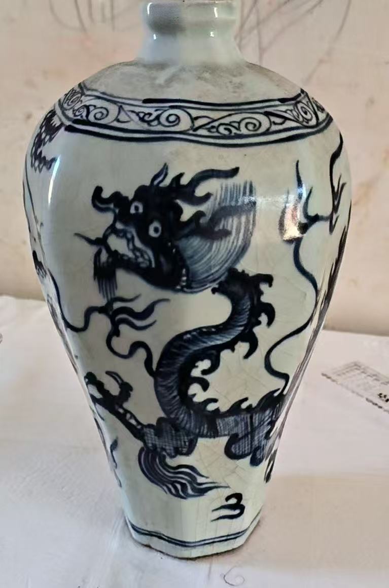 大元至正八年款《青花龙纹八方梅瓶》-嘉诚艺术