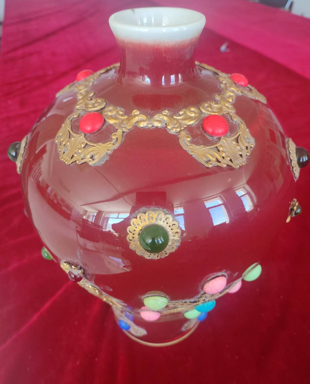 康熙年制《红釉镶宝瓶》-嘉诚艺术