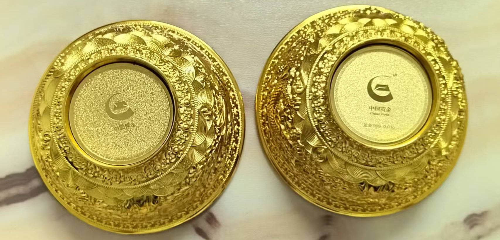 龙凤纹金碗（一对）