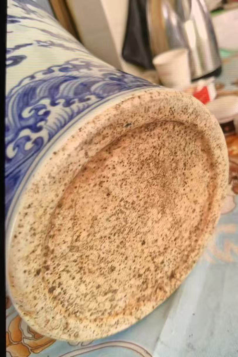 宣德年制《青花龙纹梅瓶》