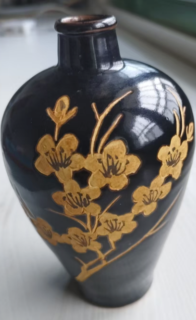 北宋《黑釉刻花梅瓶》吉州窑-嘉诚艺术