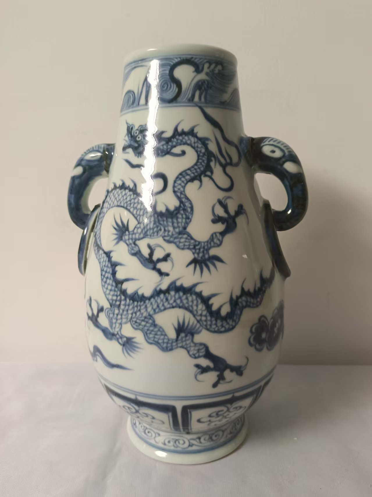 元《青花龙纹象尊》-嘉诚艺术