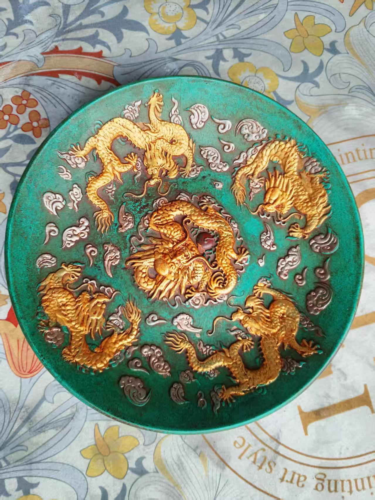 绿松五龙盘-嘉诚艺术