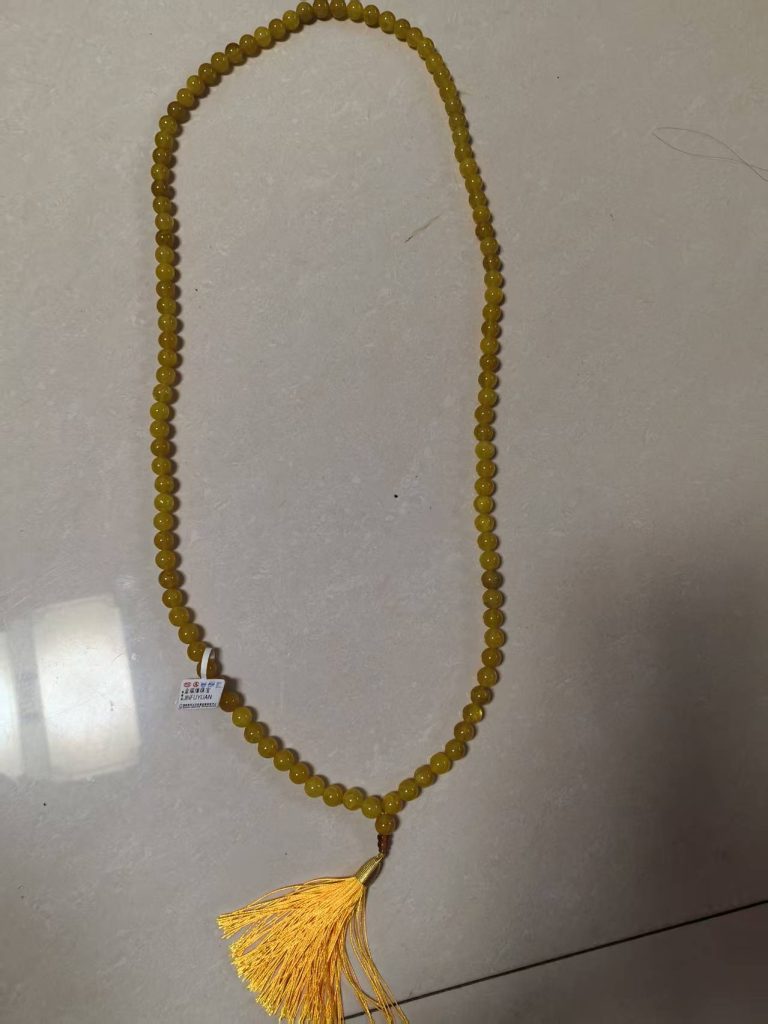 图片[1]-鸡油黄《项链》-嘉诚艺术