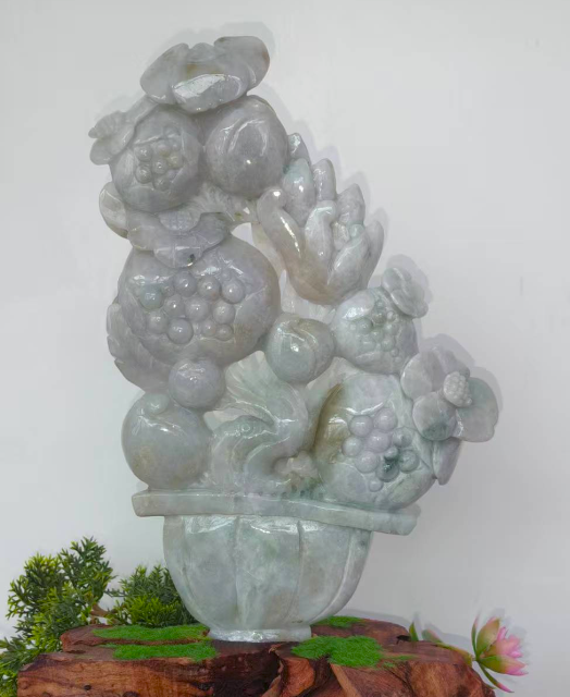 翡翠《硕果累累》摆件-嘉诚艺术