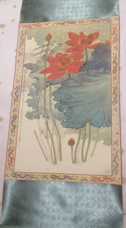 张大千《描金荷花图》-嘉诚艺术