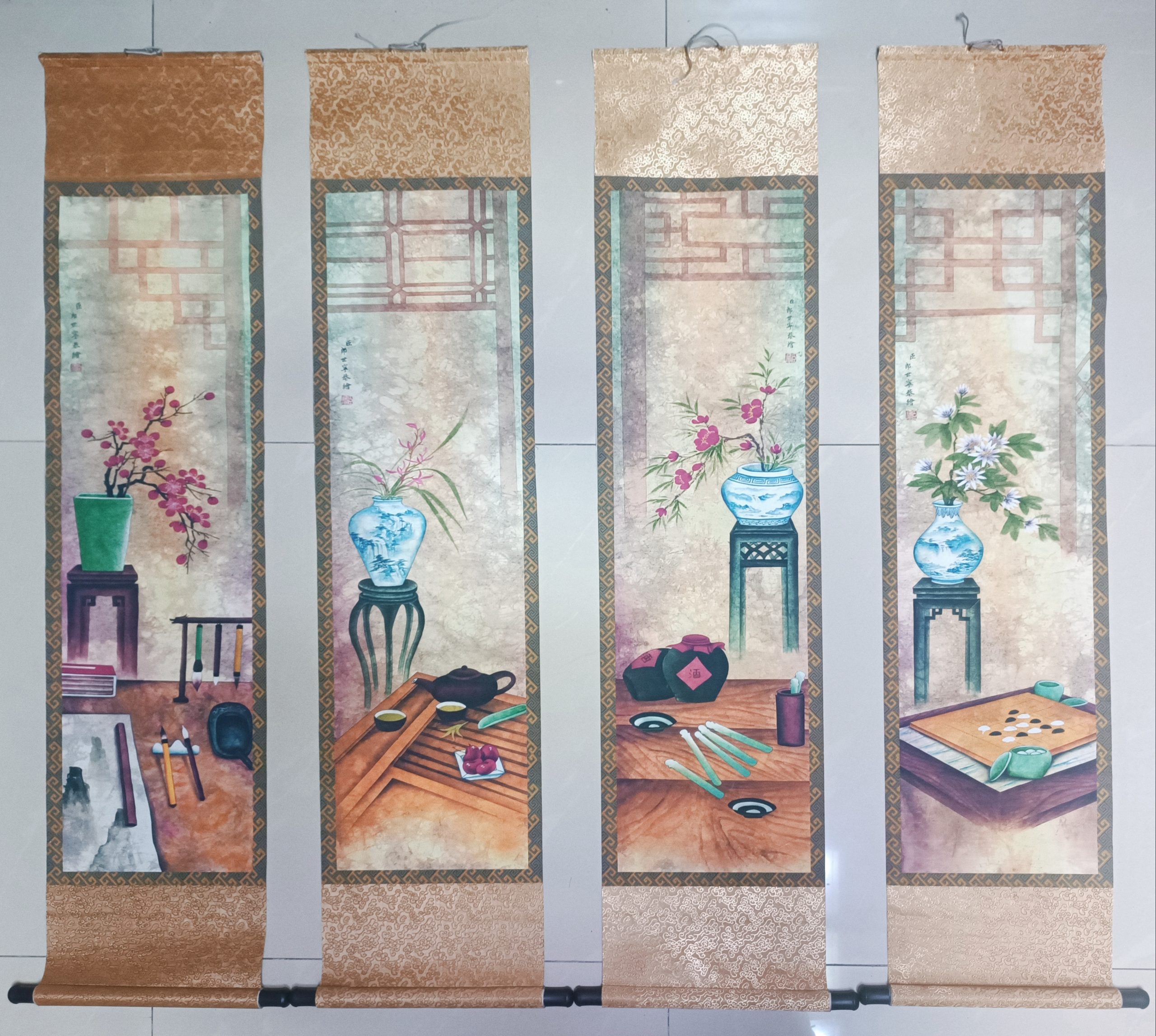 郎世宁《梅兰竹菊》四条屏-嘉诚艺术