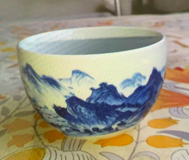 乾隆年制《青花山水卧足杯》-嘉诚艺术
