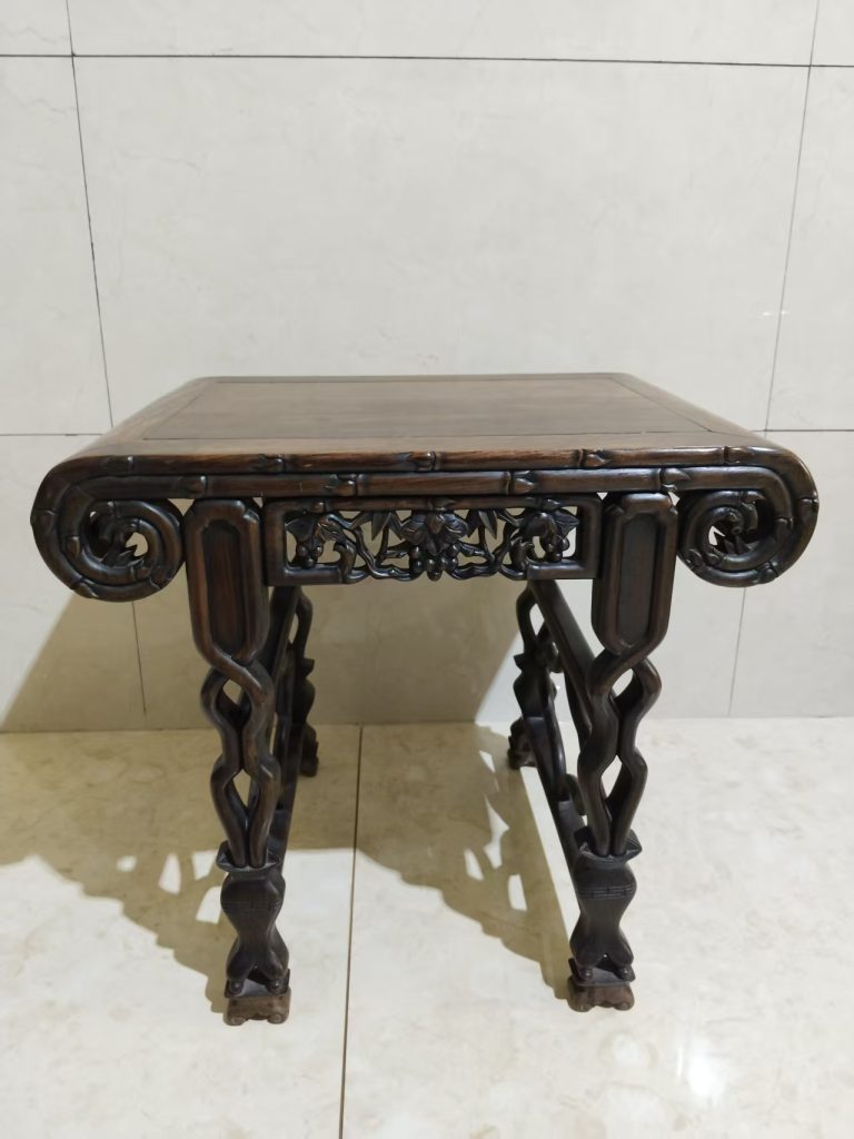 图片[1]-清代《黄花梨琴桌》-嘉诚艺术