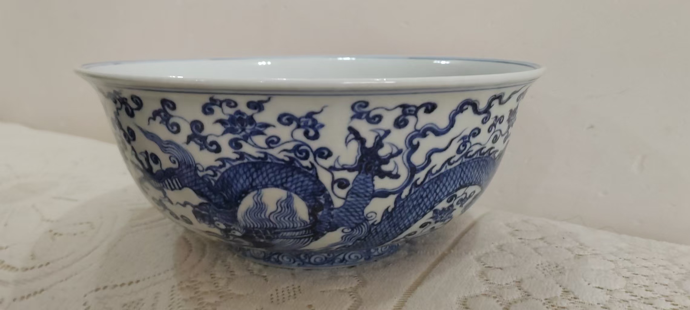 宣德年制《青花龙纹缠枝莲碗》-嘉诚艺术