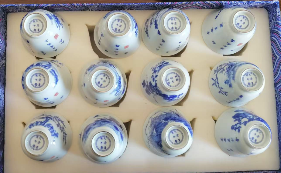 康熙年制《十二花神》