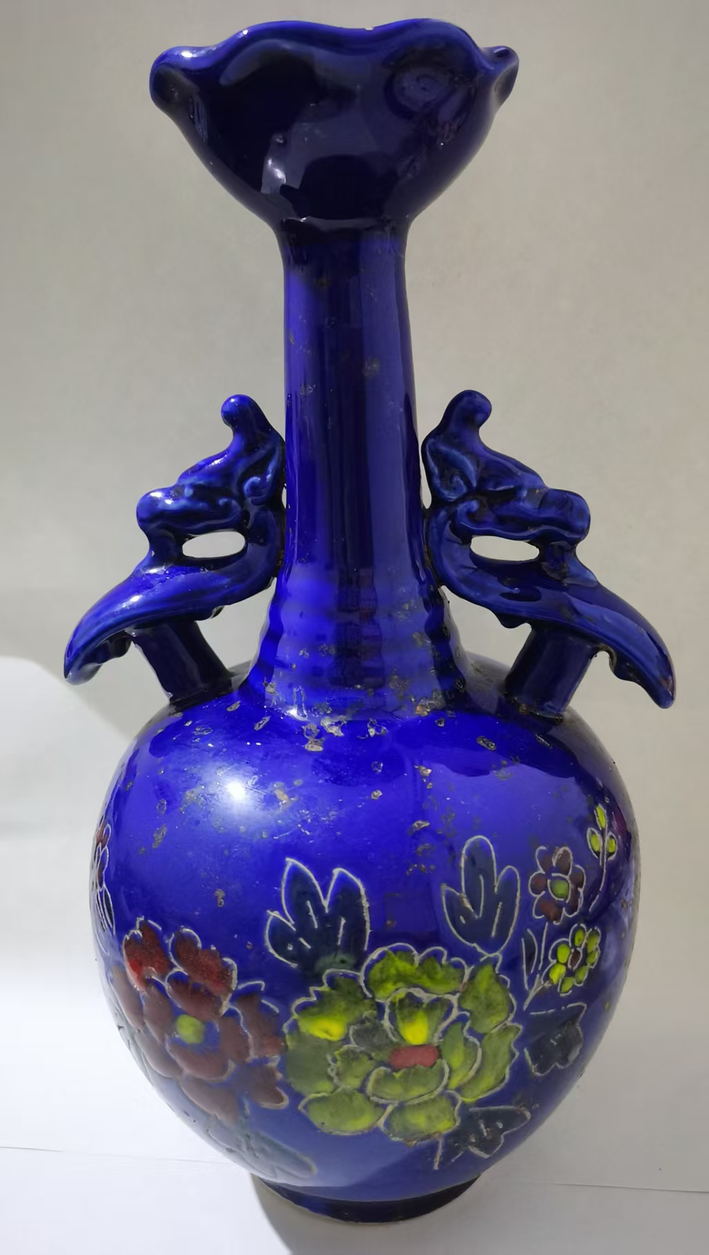 宋定窑《加彩花卉赏瓶》-嘉诚艺术