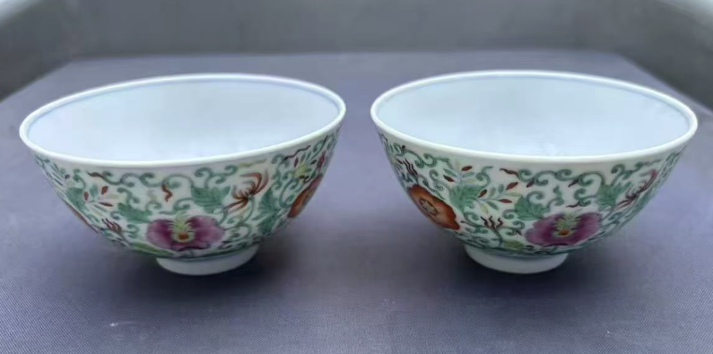 图片[1]-雍正年制《斗彩花卉杯》一对-嘉诚艺术