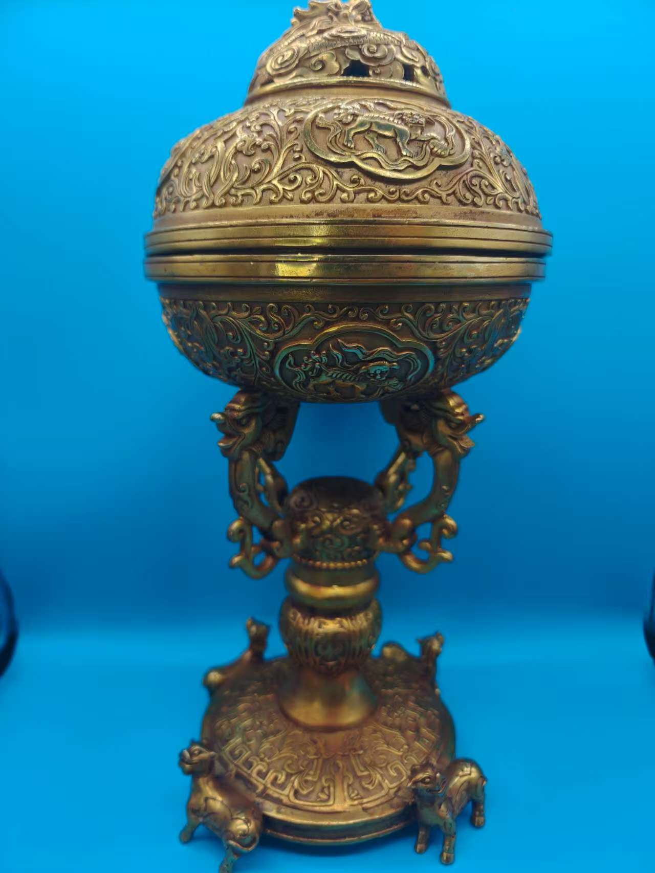 宣德年制《狮庆盘龙钮豆炉》-嘉诚艺术