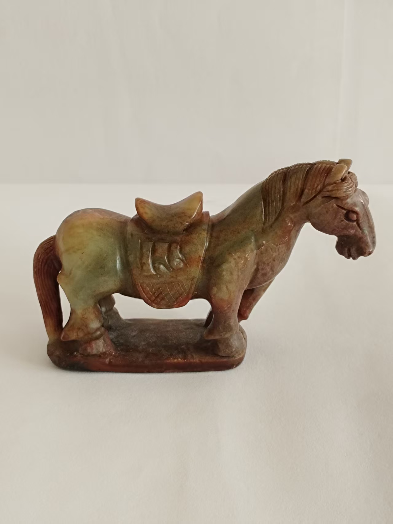 和田玉立马摆件-嘉诚艺术