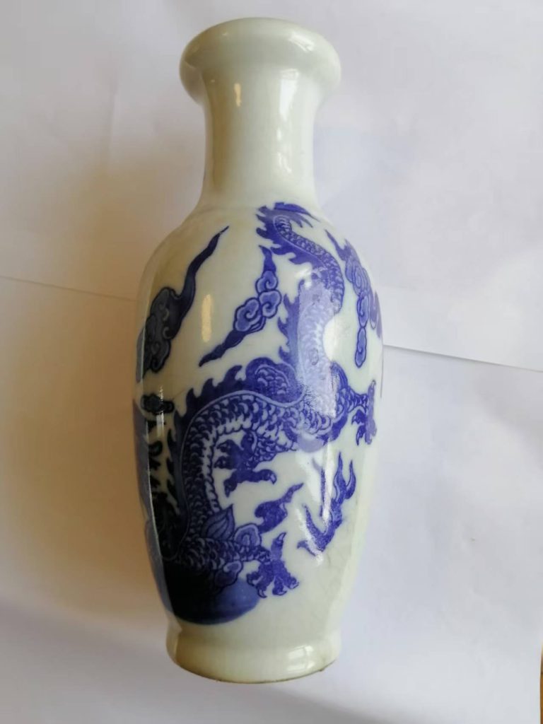 图片[1]-哥釉《青花龙纹观音瓶》-嘉诚艺术