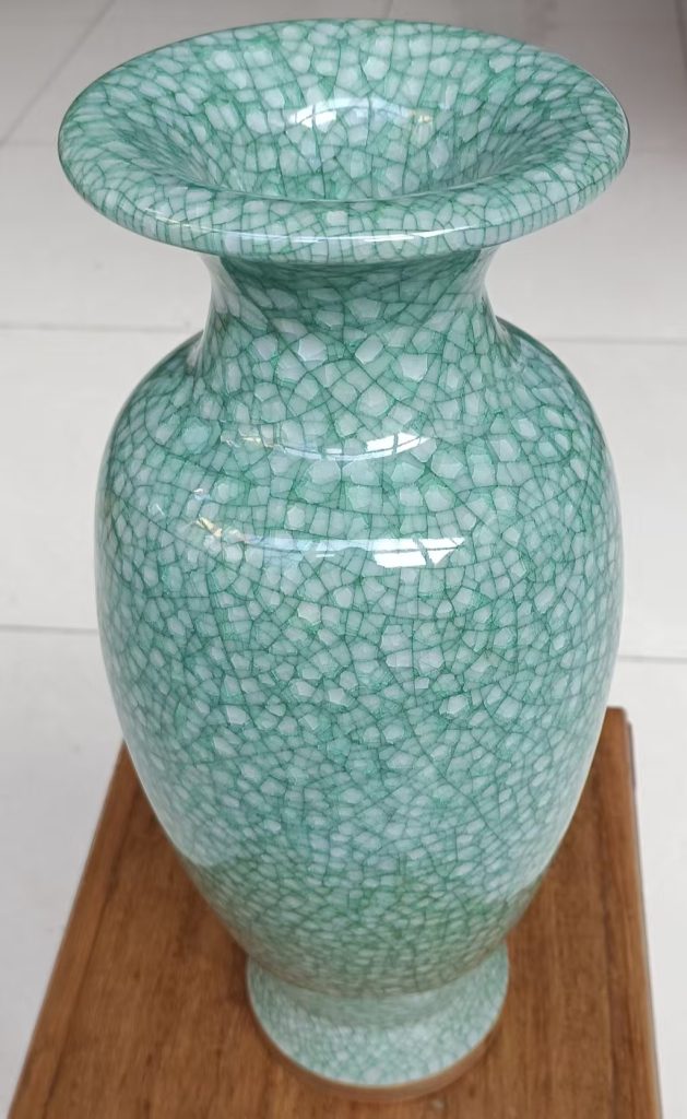 图片[1]-大宋官窑《冰片瓷瓶》-嘉诚艺术