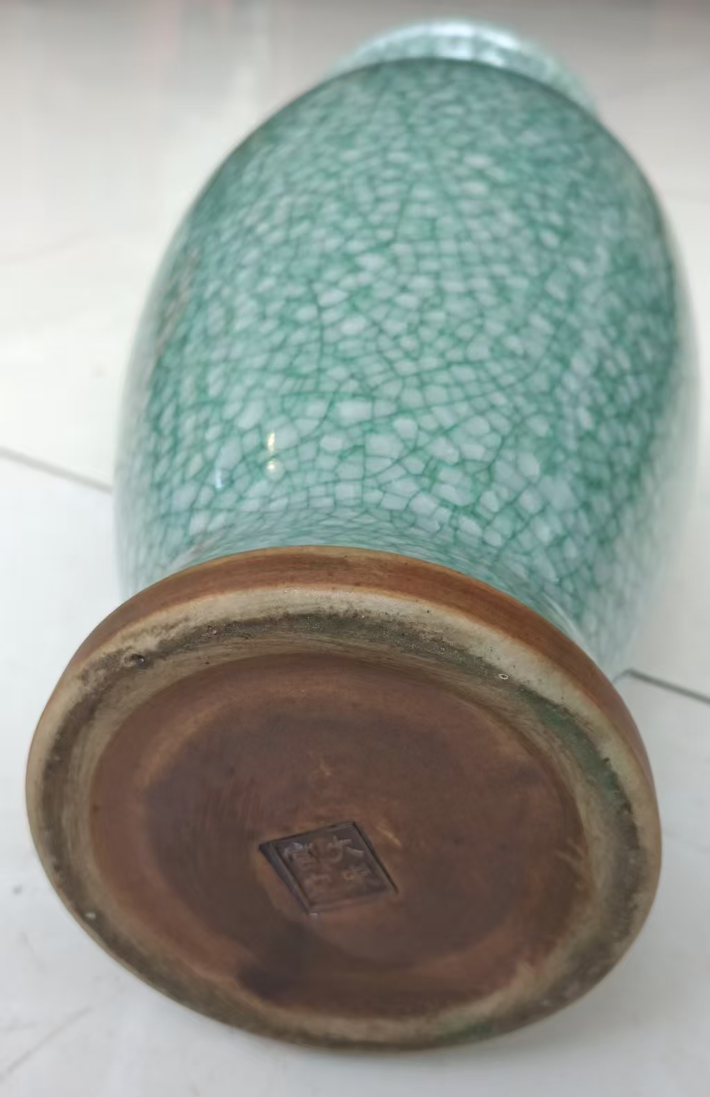 大宋官窑《冰片瓷瓶》