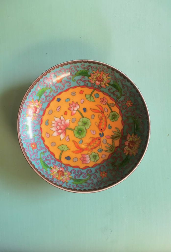 图片[1]-成化年制《掐丝珐琅连年有余盘》-嘉诚艺术