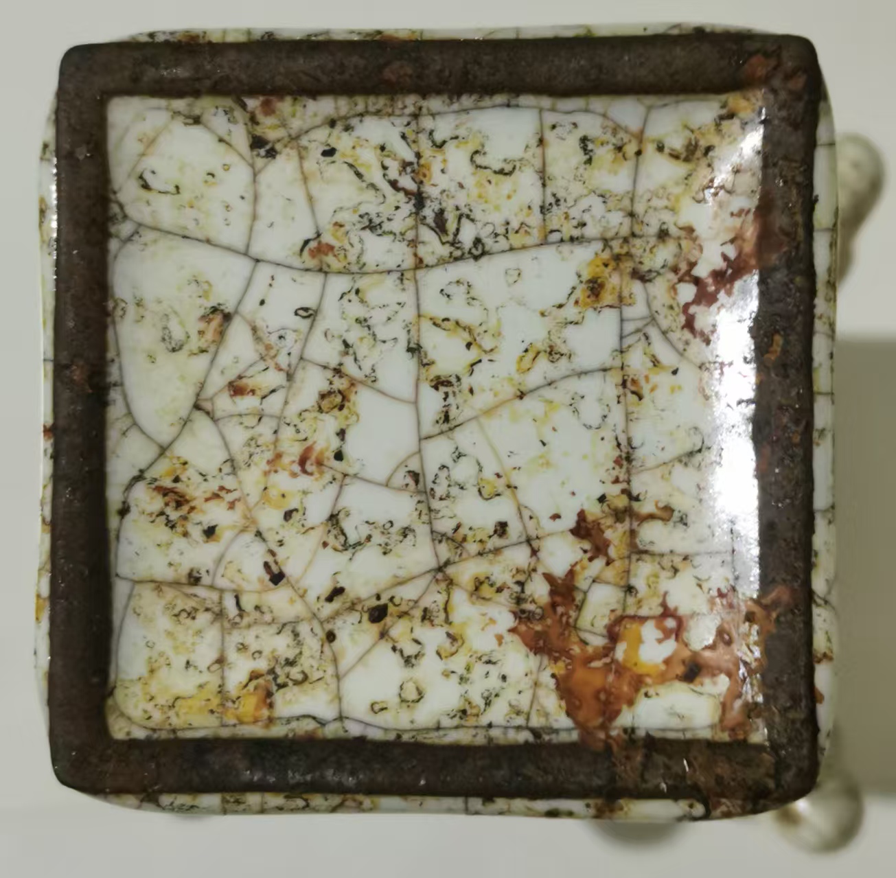 哥釉三阳开泰尊