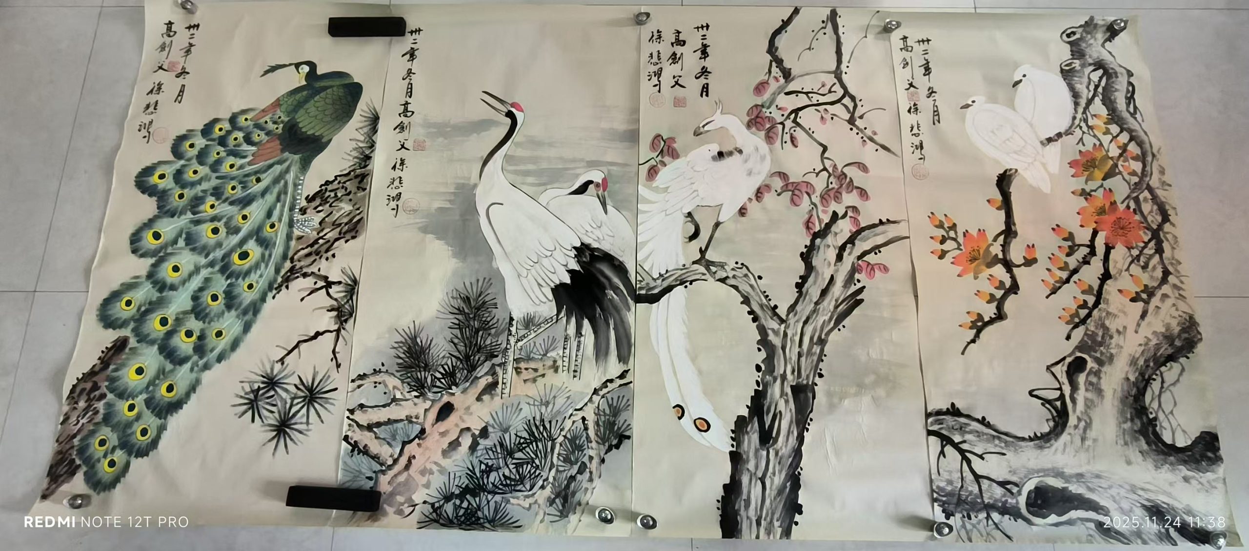 徐悲鸿《花鸟图》八条屏-嘉诚艺术