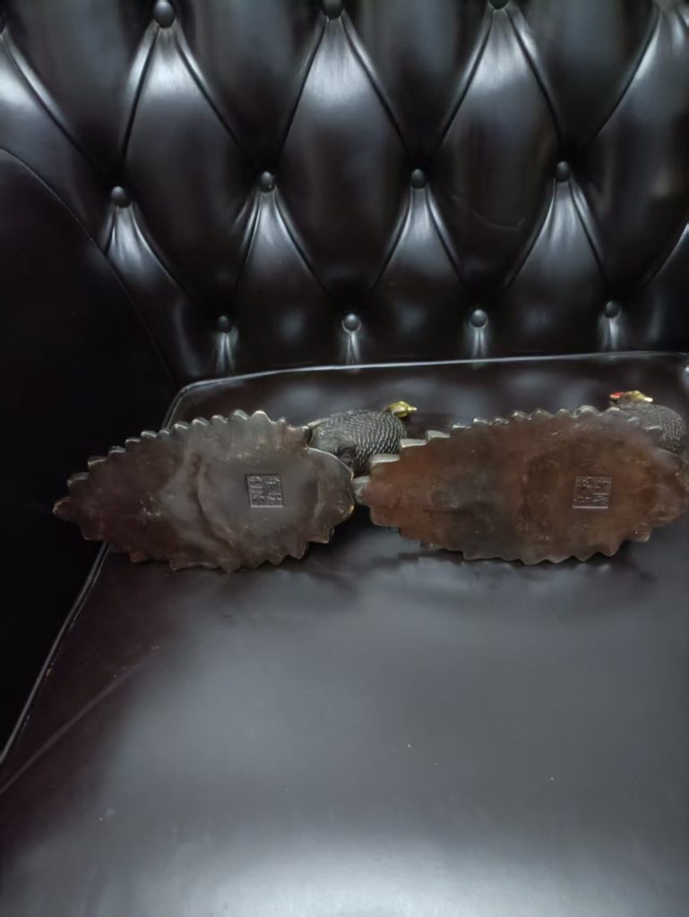 图片[2]-乾隆年制《铜鎏金孔雀》一对-嘉诚艺术