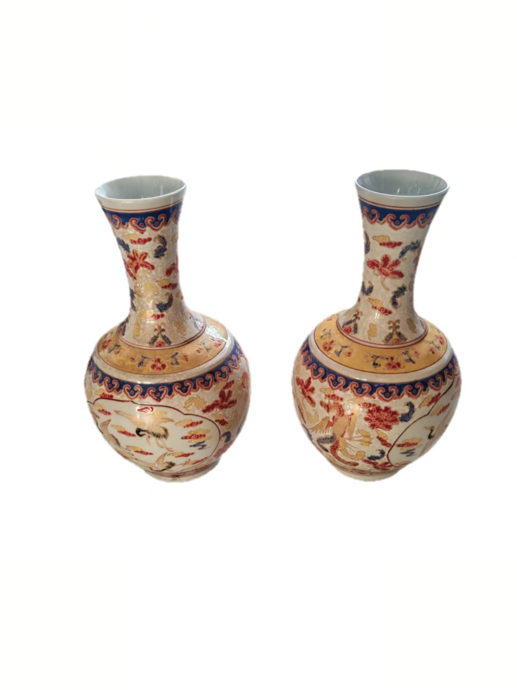 乾隆年制《珐琅彩缠枝天球瓶》一对-嘉诚艺术