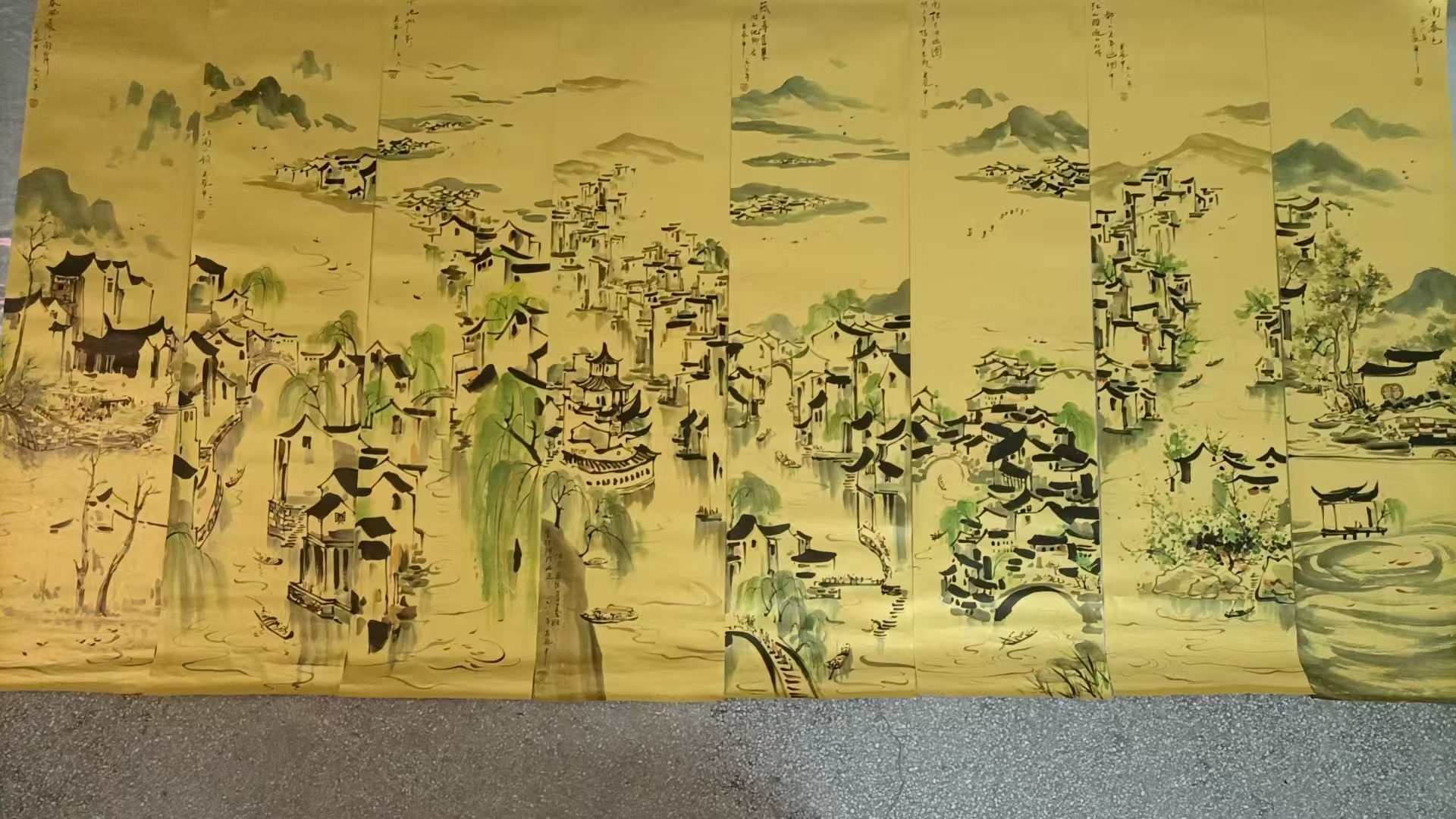 吴冠中《江南春色》金色八条屏-嘉诚艺术