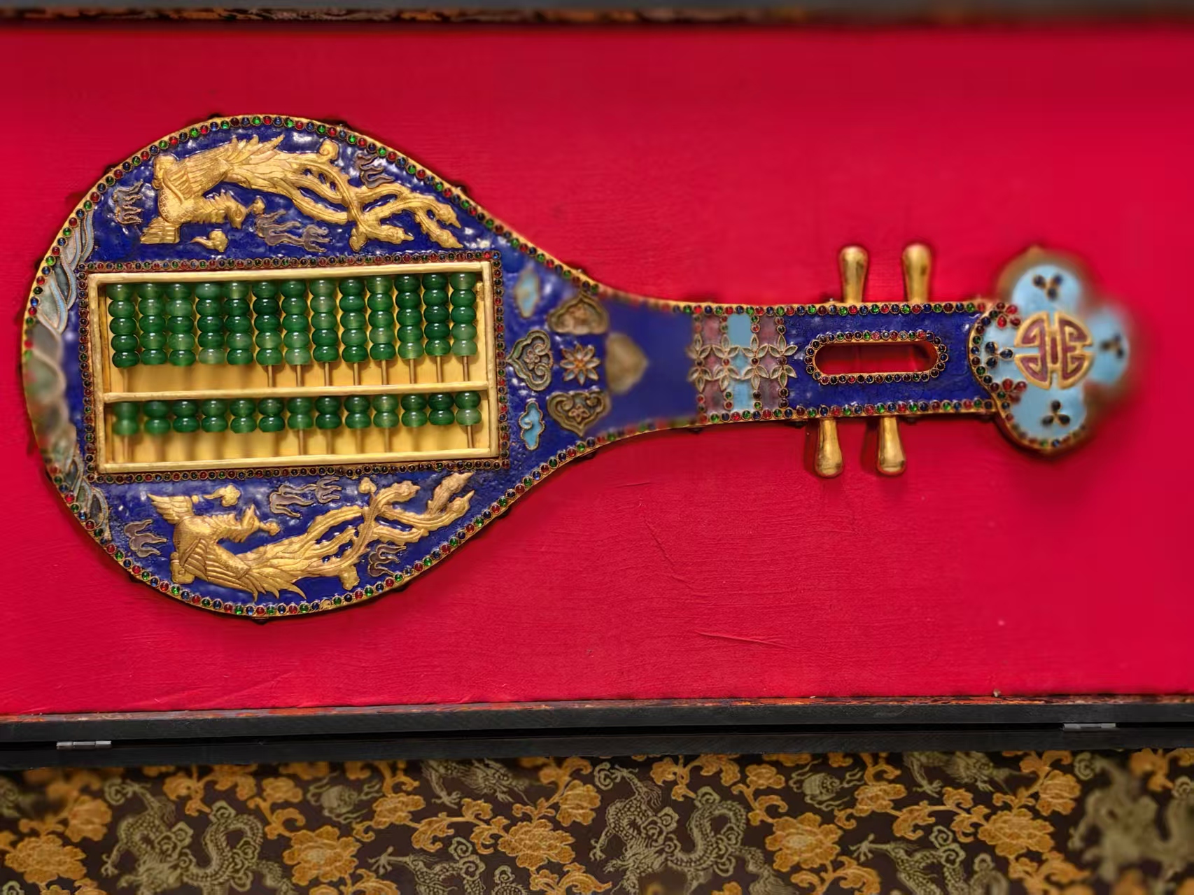 鎏金珐琅彩镶宝琵琶算盘-嘉诚艺术